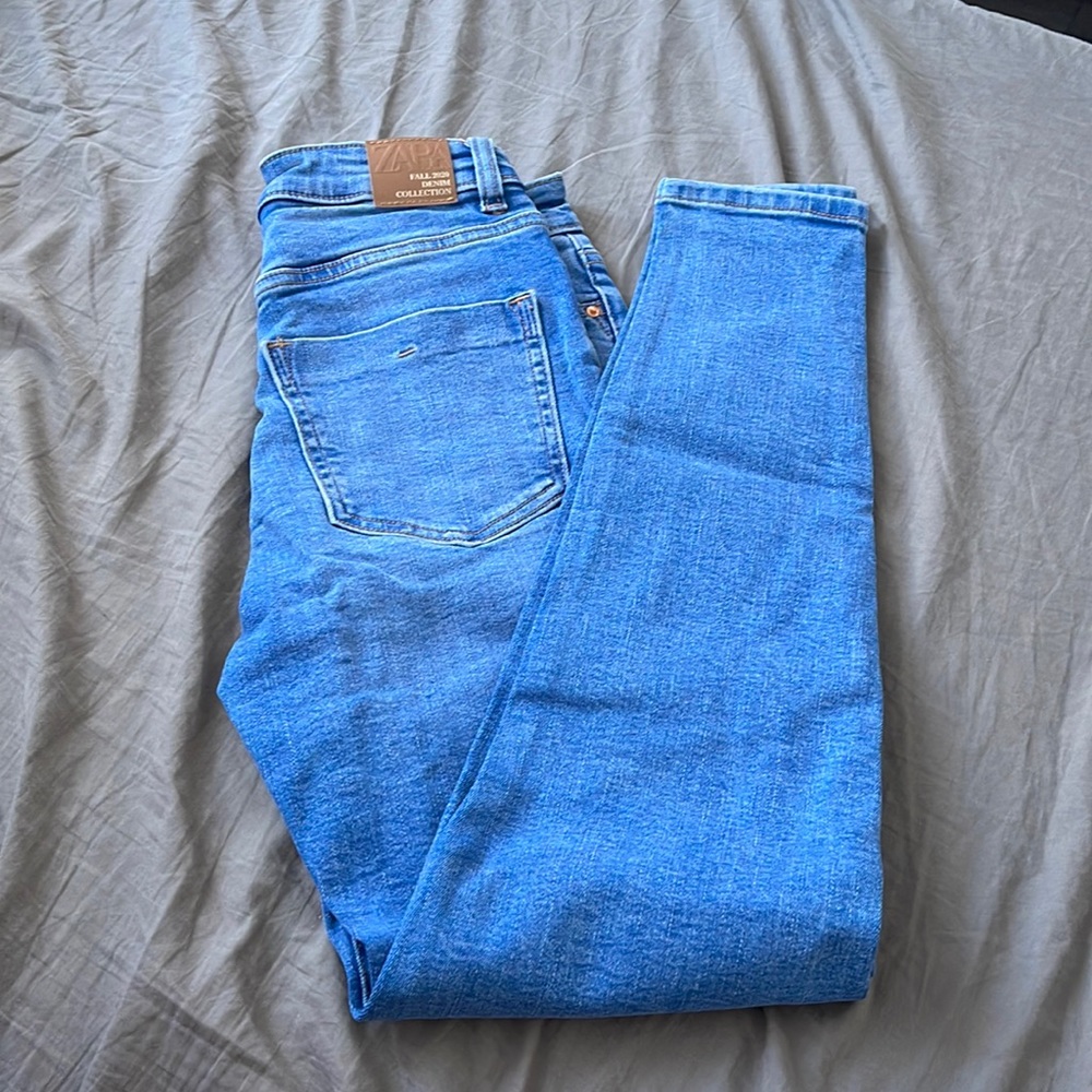 Zara Jeans